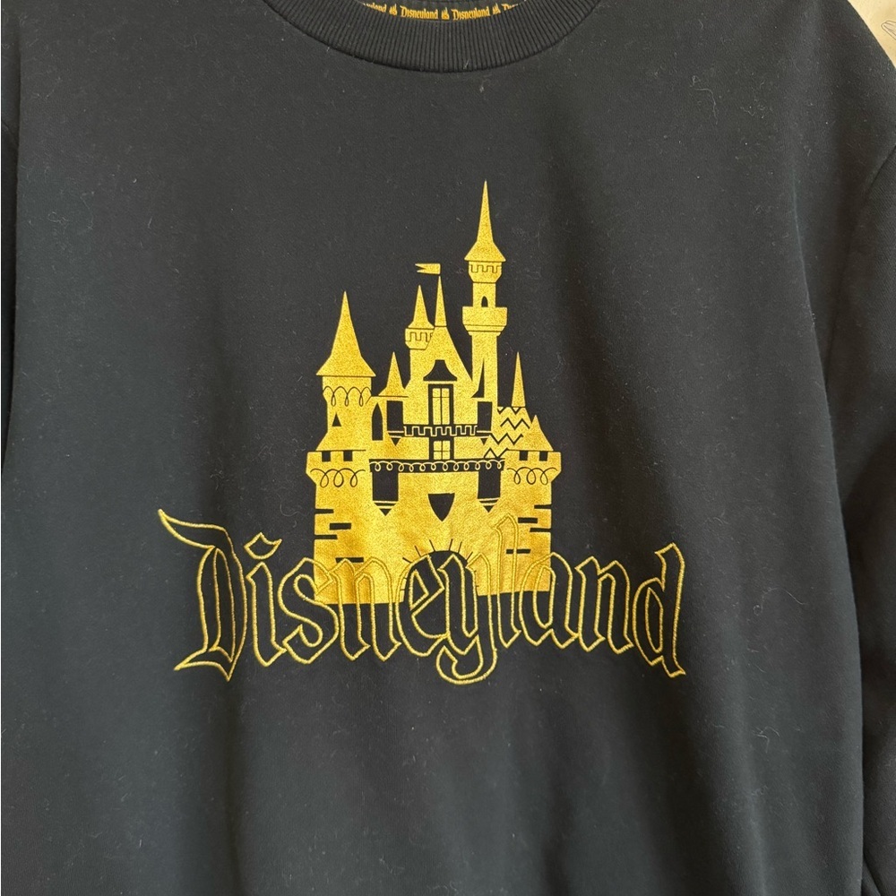 Disneyland Gold Castle Graphic Sweatshirt Black Size L - Picture 2 of 4